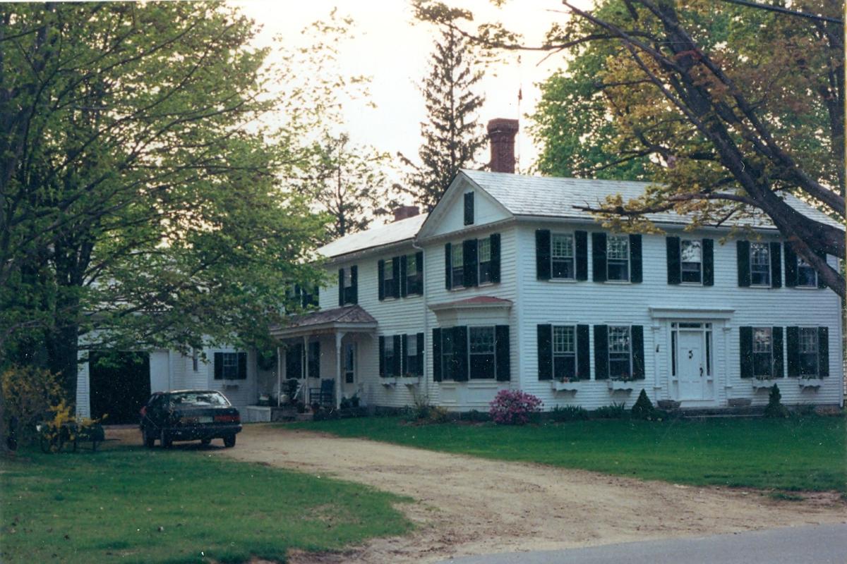 Common 21, Raymond House, 1993 SE