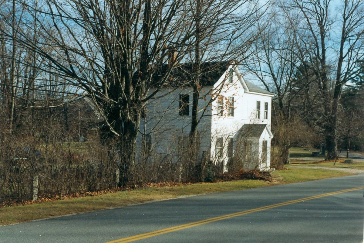 Common 2, Donnelly House, 1993 NW