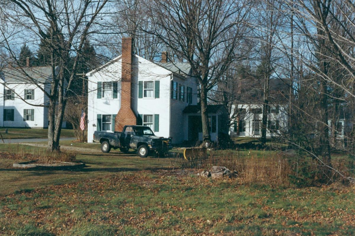 Common 2, Donnelly House, 1993 S