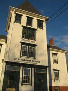 Picture of Whitney Hall in South Royalston